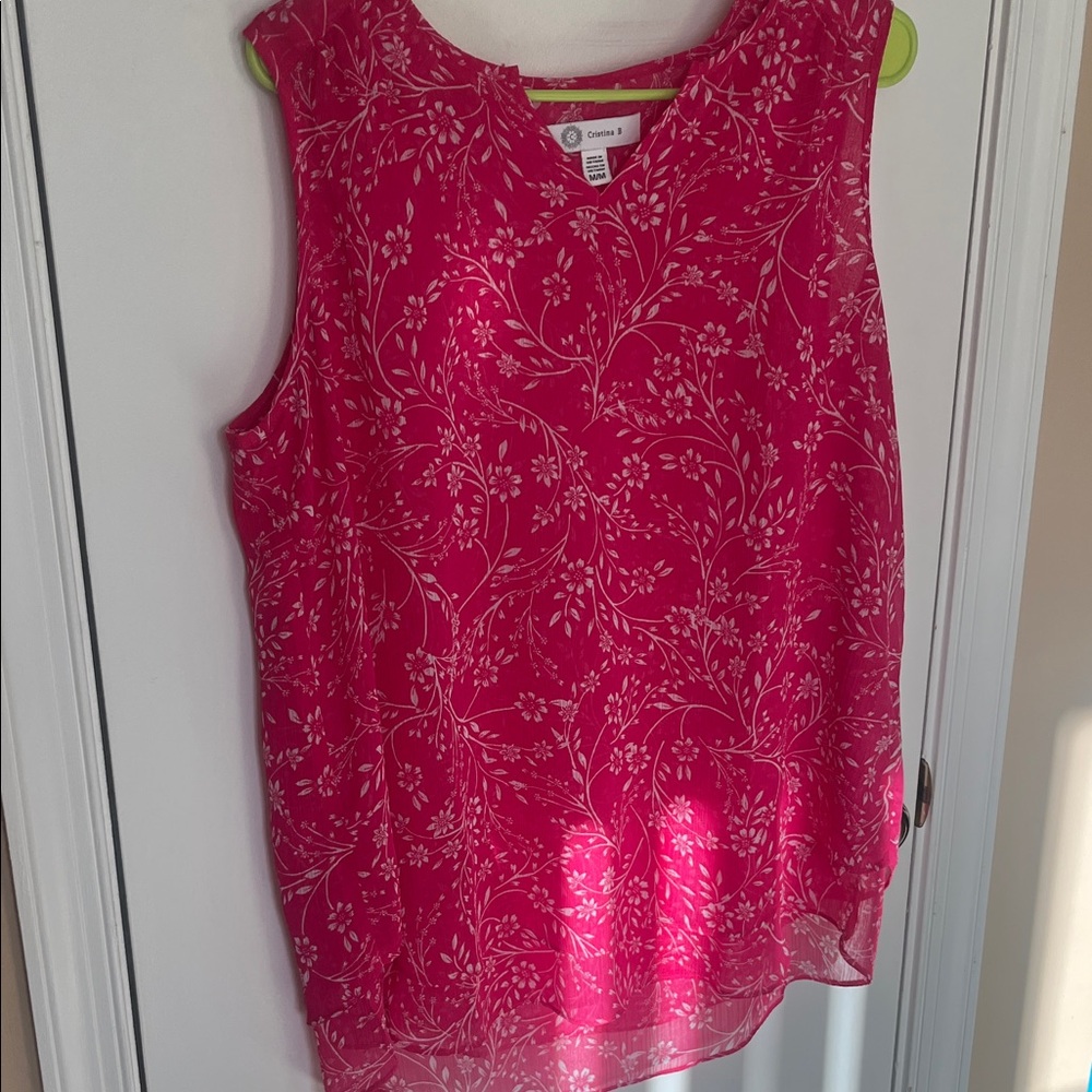 NWOT Cristina B Pink Floral Sleeveless Blouse size M